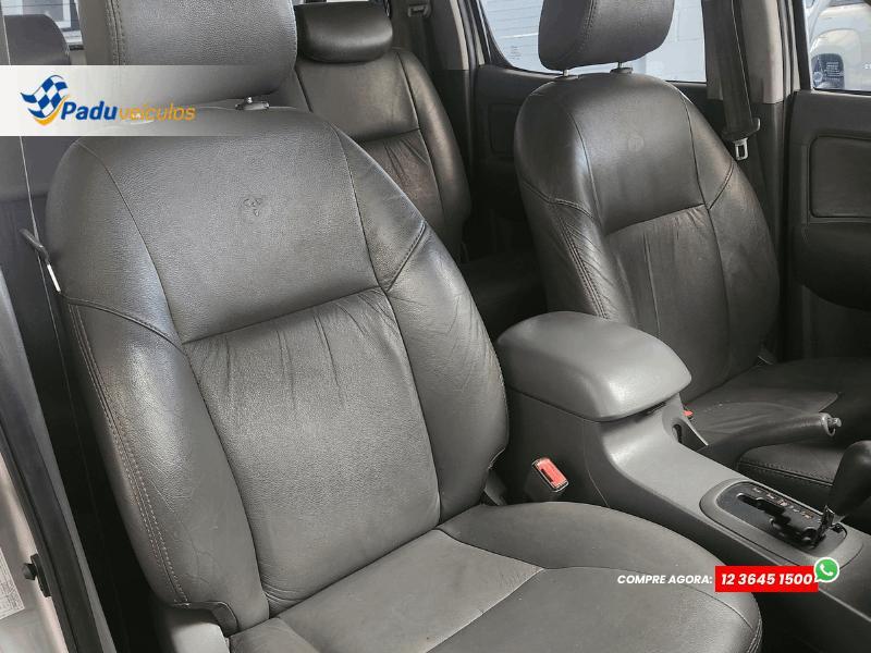 TOYOTA Hilux Caminhonete - Foto