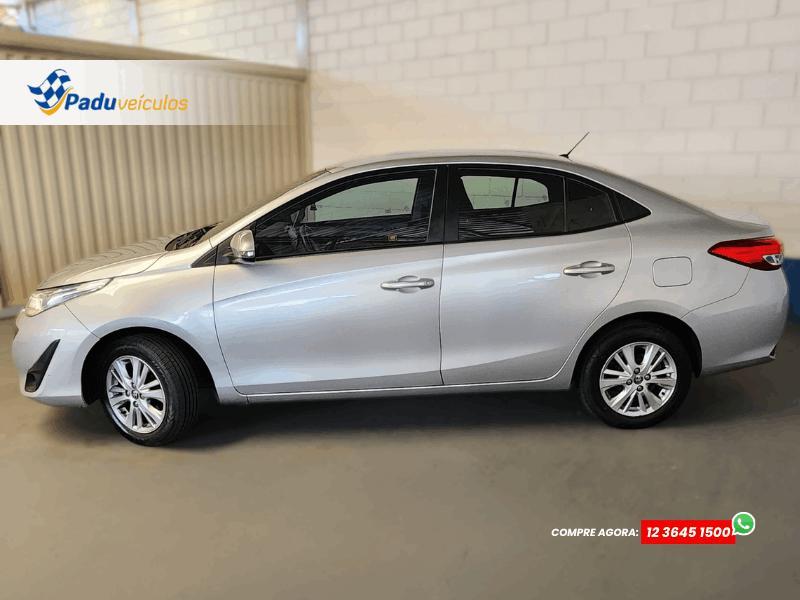 TOYOTA Yaris Sedan - Foto