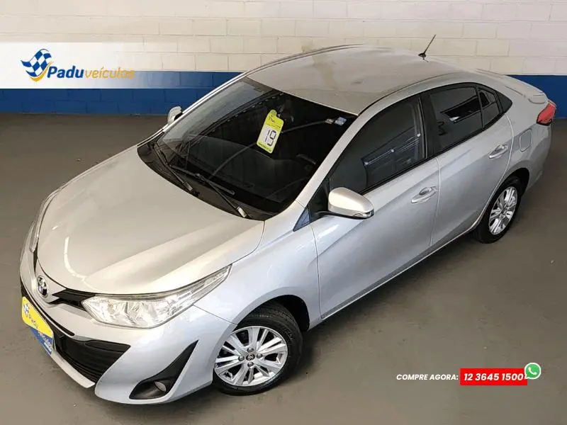 TOYOTA Yaris Sedan - Foto