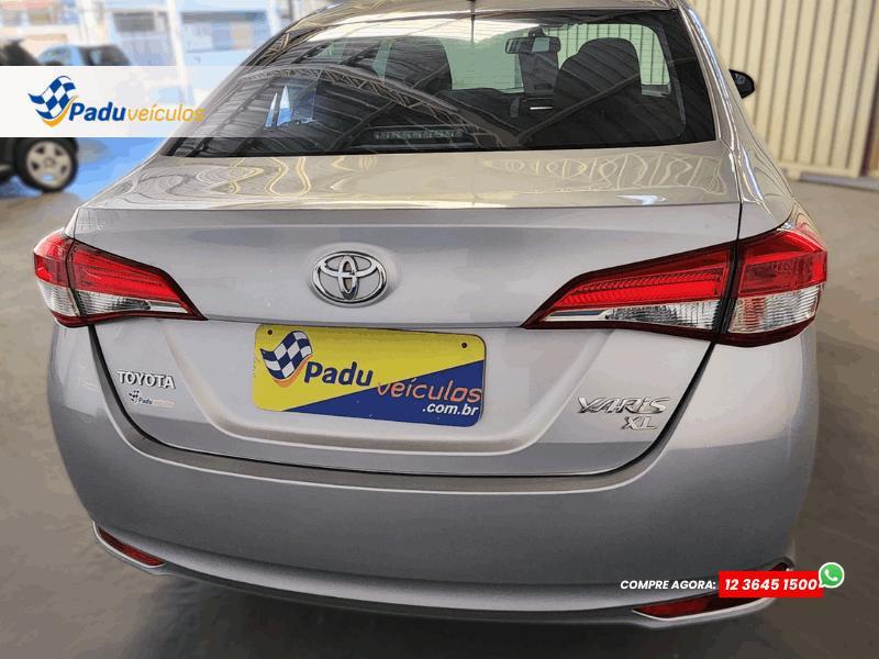 TOYOTA Yaris Sedan - Foto