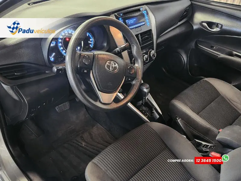 TOYOTA Yaris Sedan - Foto