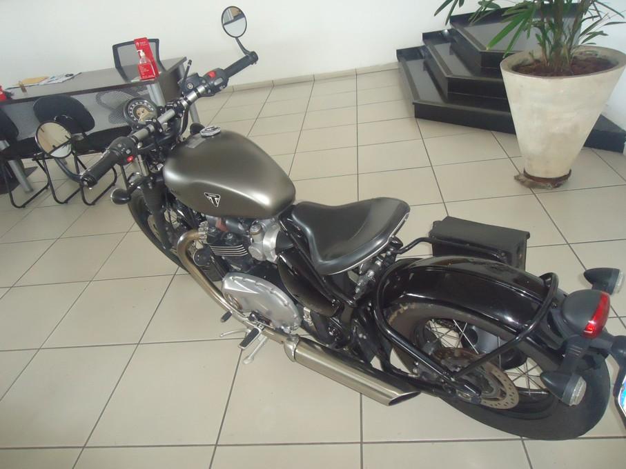 TRIUMPH Bobber 1200 - Foto
