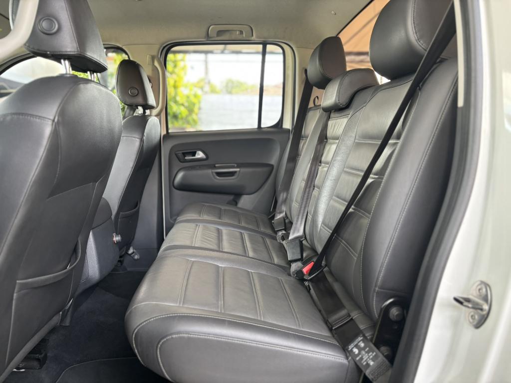 VOLKSWAGEN Amarok - Foto