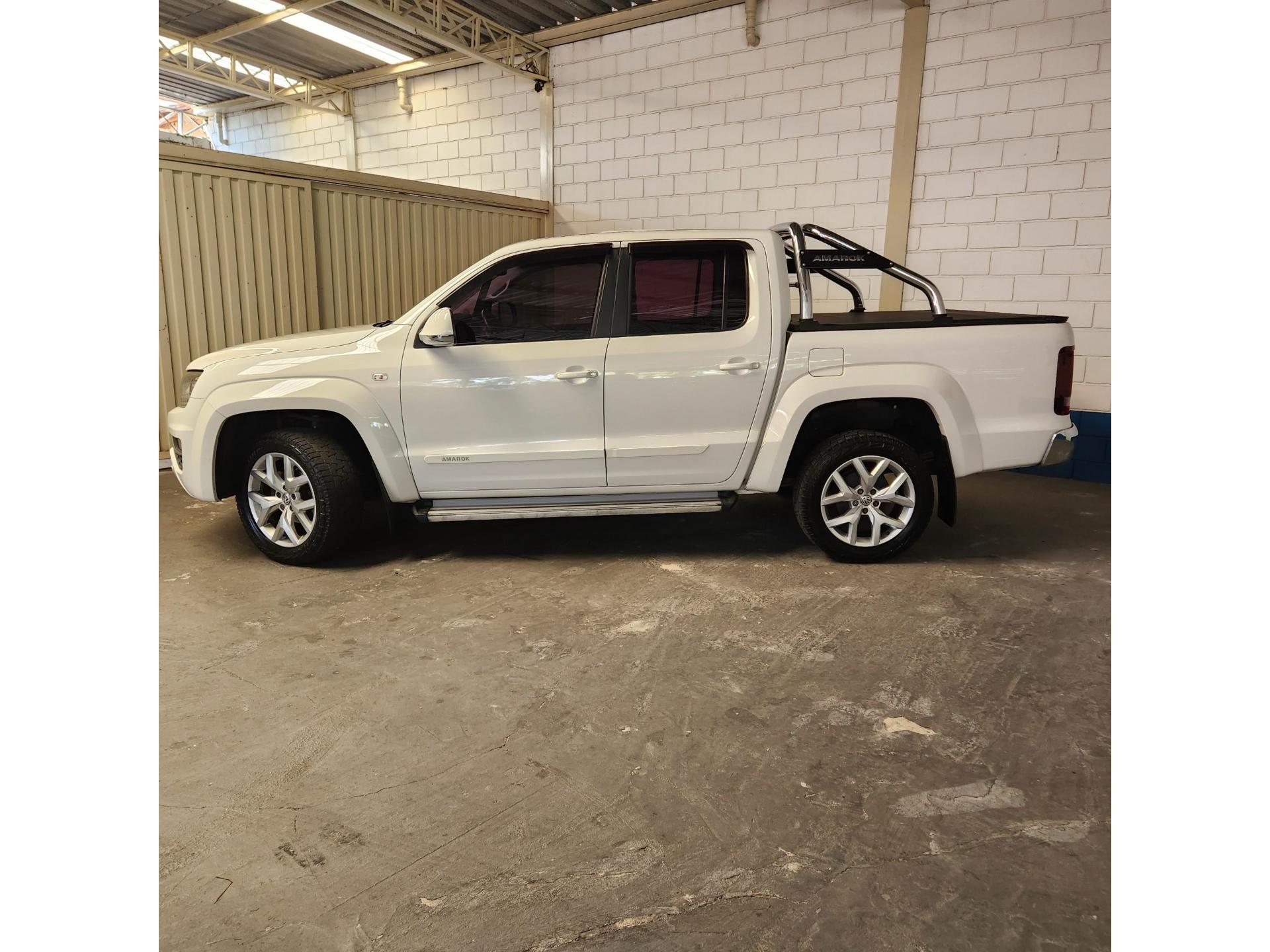 VOLKSWAGEN Amarok - Foto