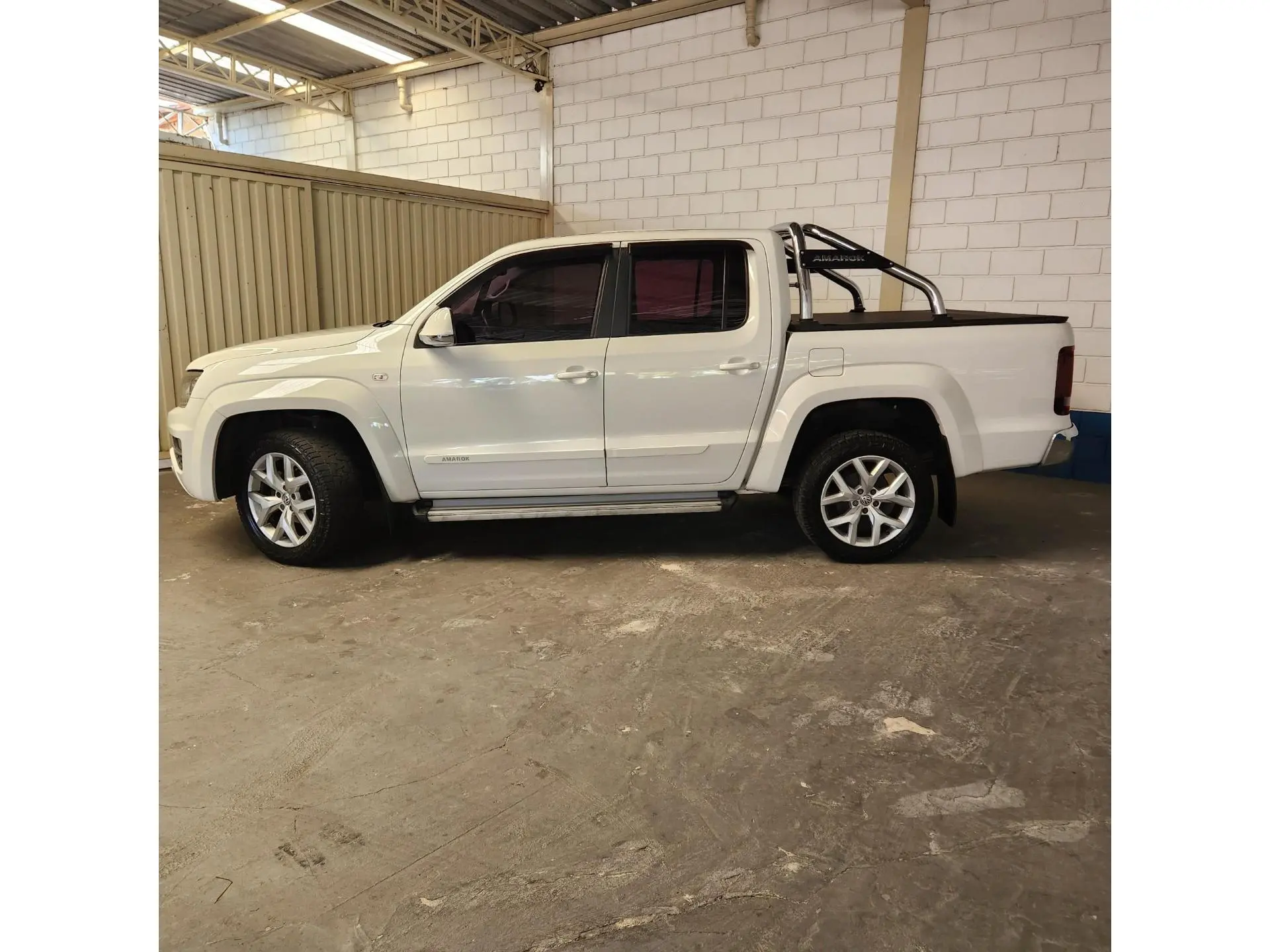 VOLKSWAGEN Amarok - Foto