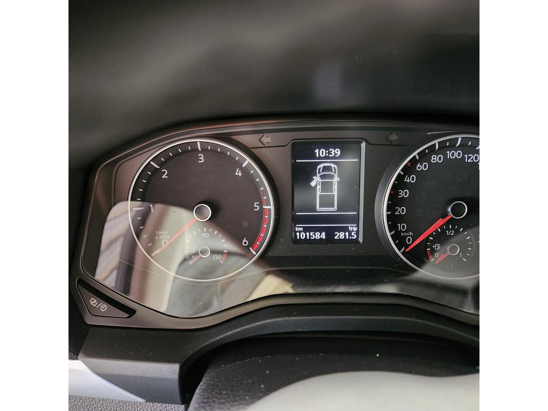 VOLKSWAGEN Amarok - Foto