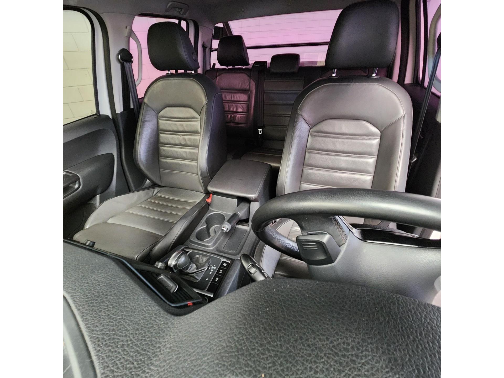 VOLKSWAGEN Amarok - Foto