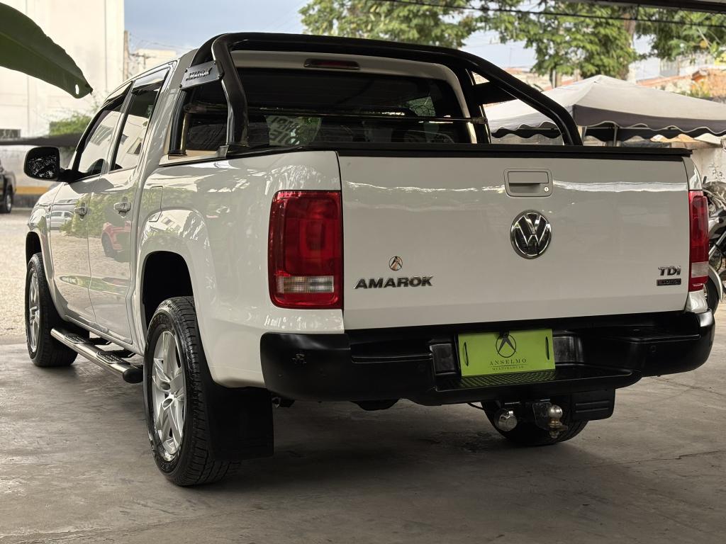 VOLKSWAGEN Amarok - Foto