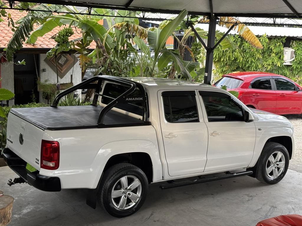 VOLKSWAGEN Amarok - Foto
