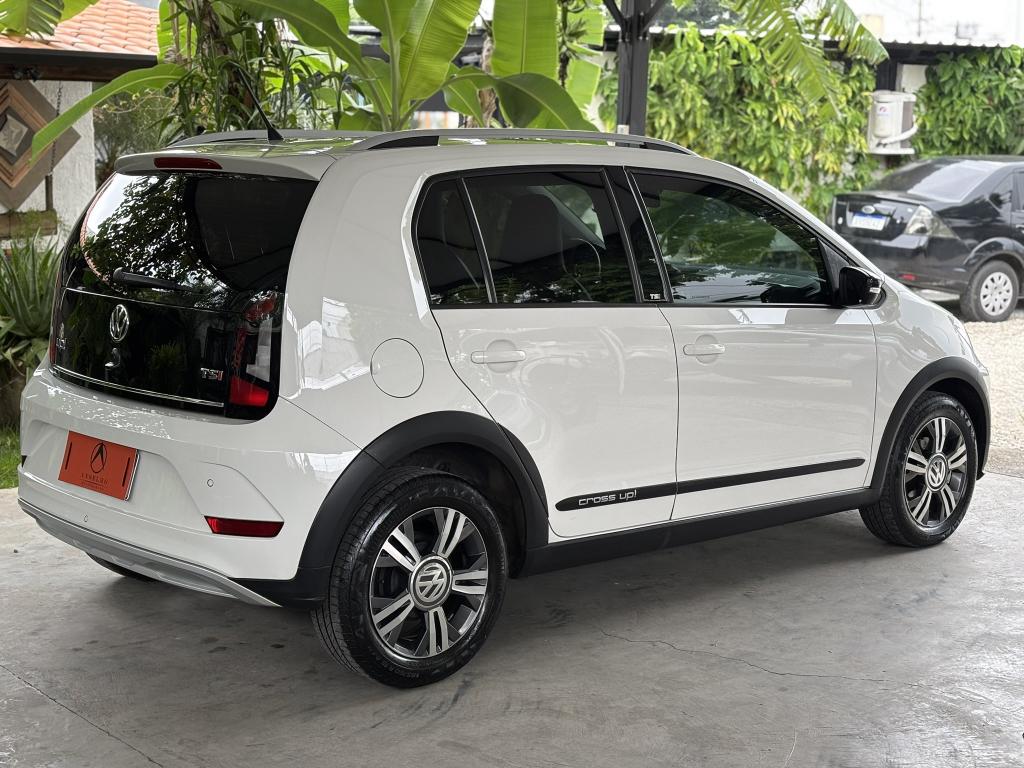 VOLKSWAGEN Cross UP - Foto