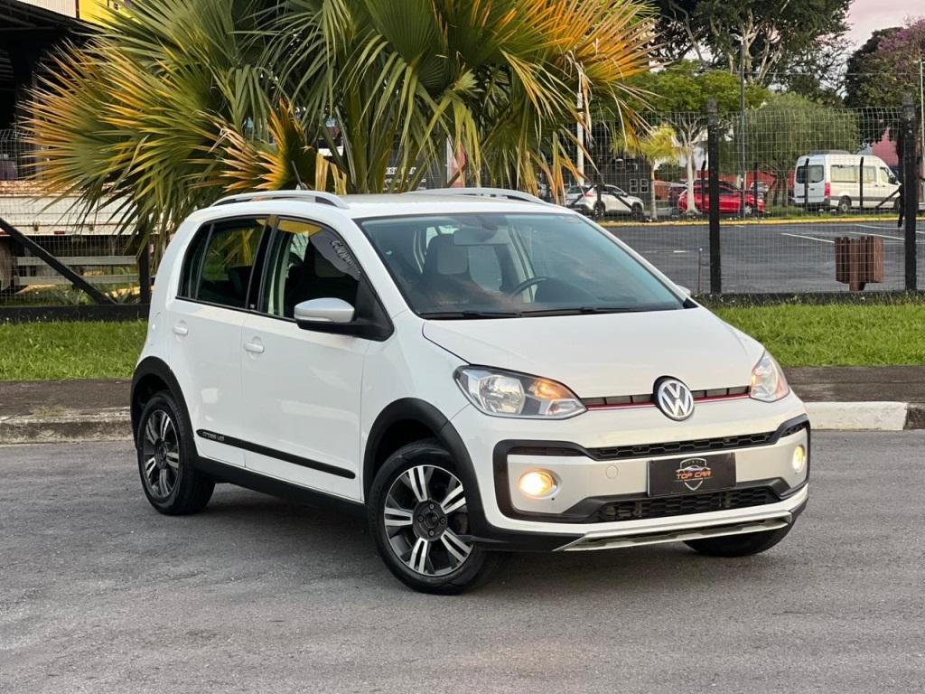 VOLKSWAGEN Cross UP