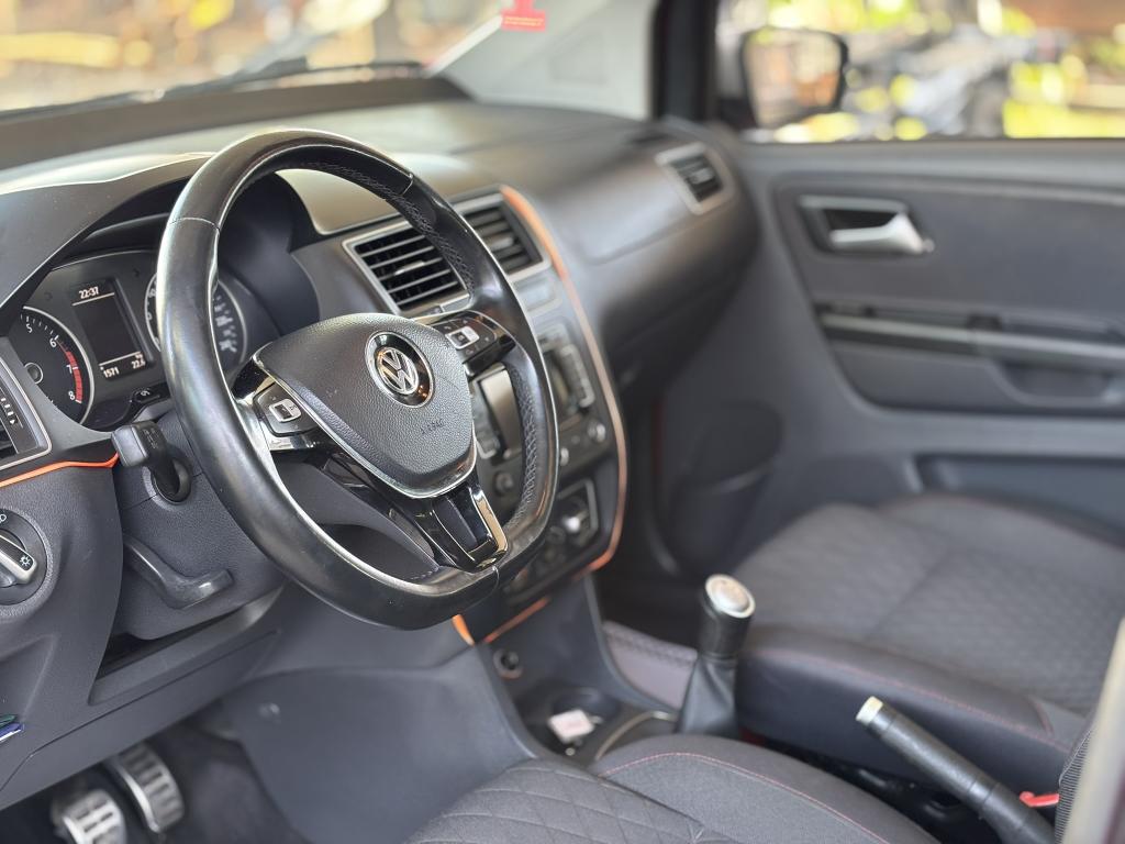 VOLKSWAGEN Crossfox - Foto