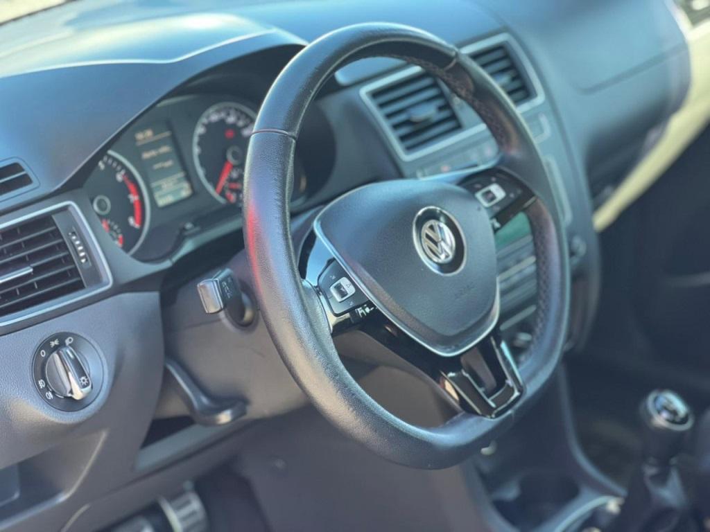 VOLKSWAGEN Crossfox - Foto