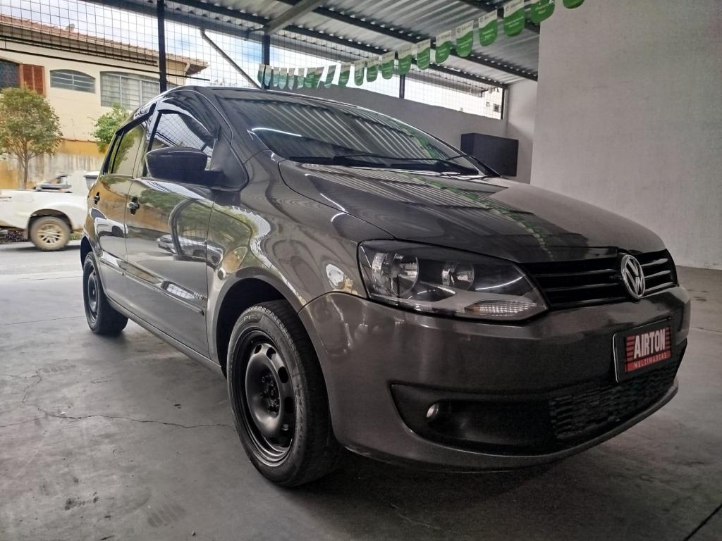 VOLKSWAGEN Fox - Foto