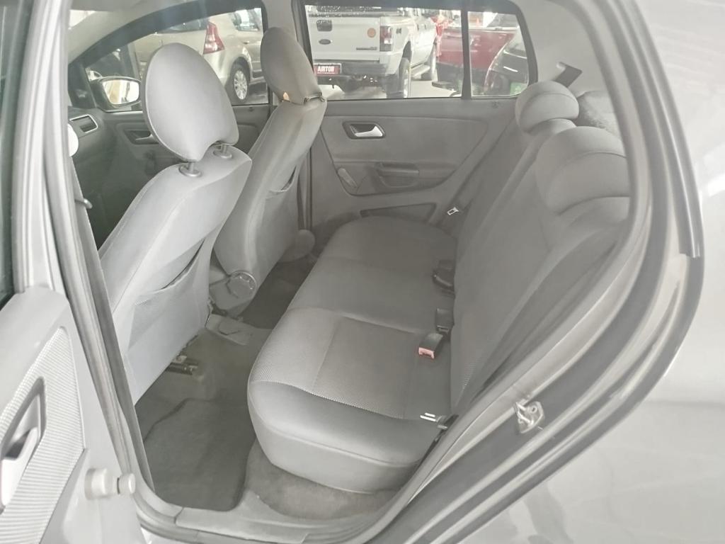 VOLKSWAGEN Fox - Foto