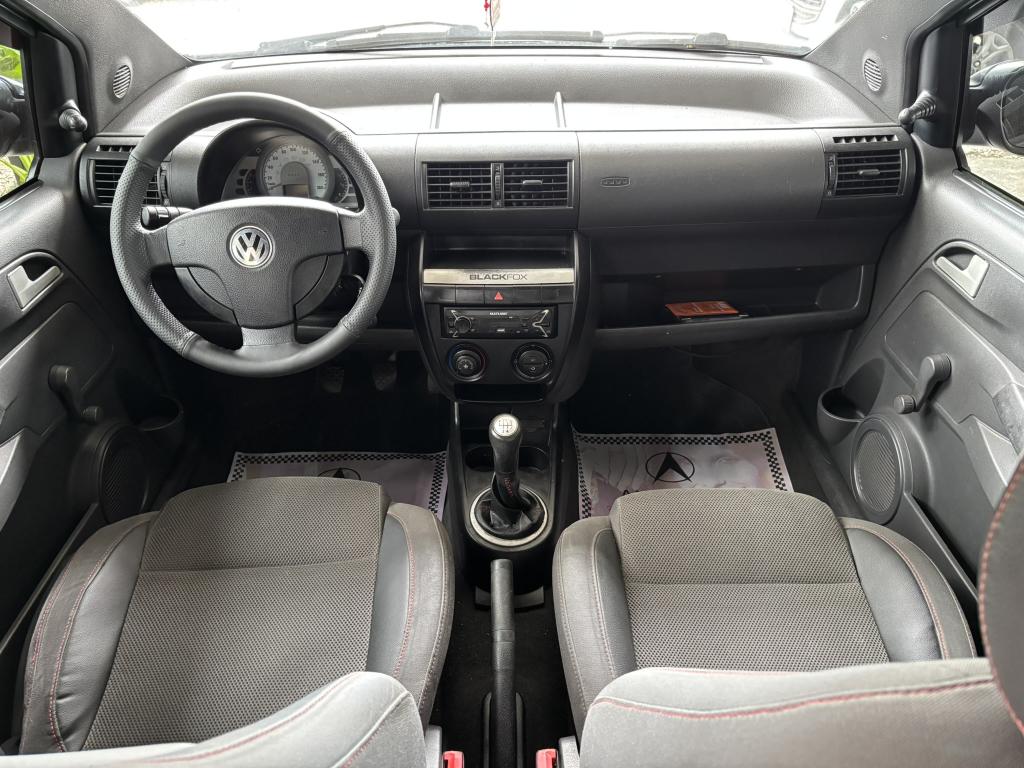 VOLKSWAGEN Fox - Foto