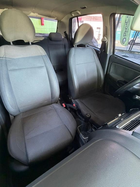 VOLKSWAGEN Fox - Foto