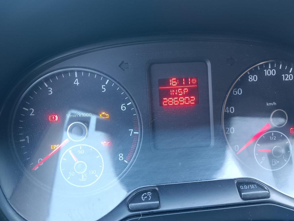 VOLKSWAGEN Fox - Foto