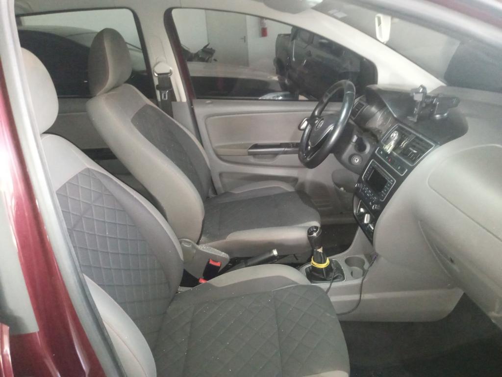 VOLKSWAGEN Fox - Foto