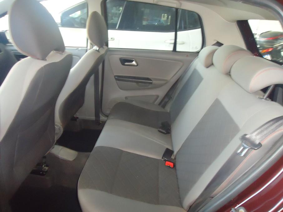 VOLKSWAGEN Fox - Foto