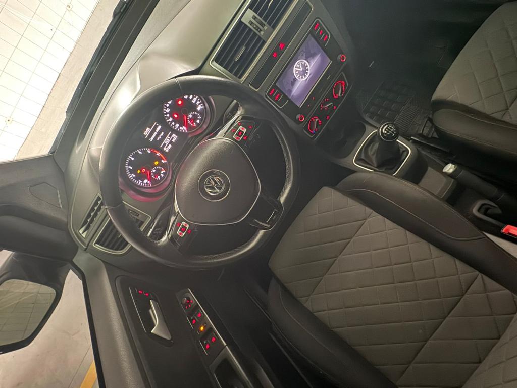 VOLKSWAGEN Fox - Foto