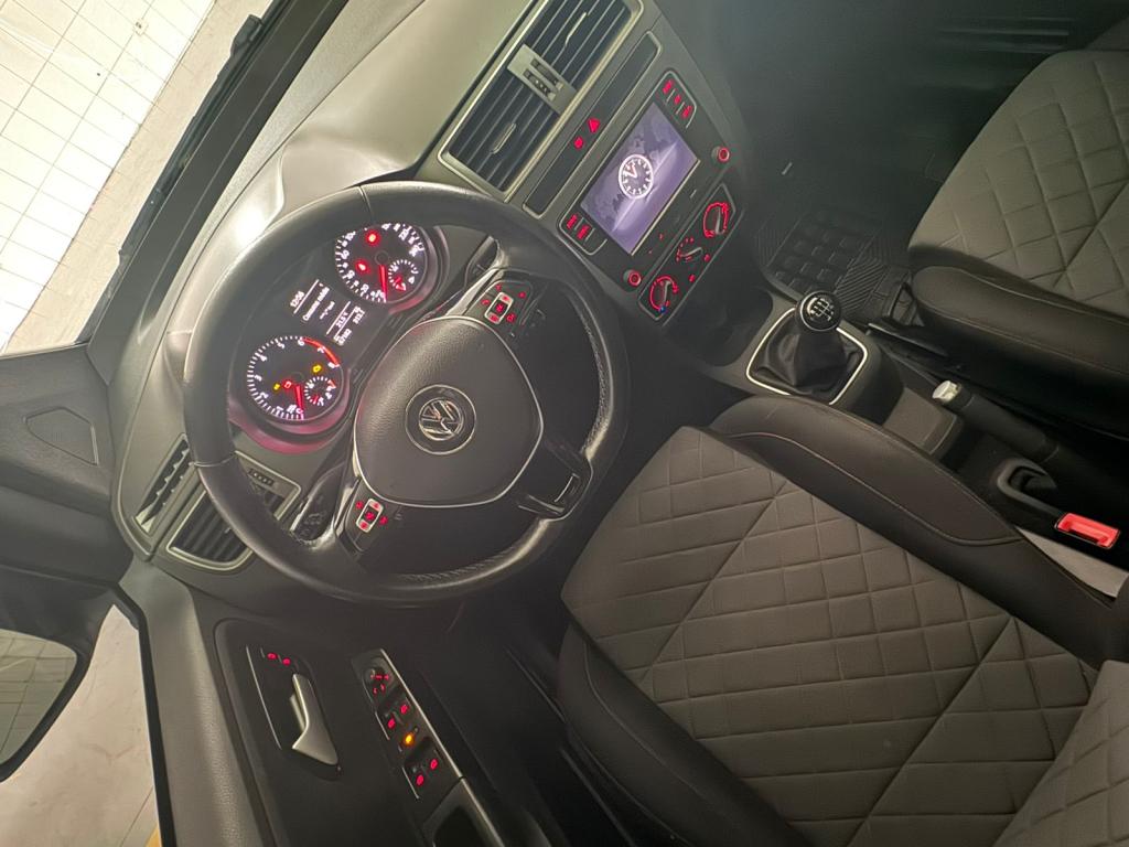 VOLKSWAGEN Fox - Foto