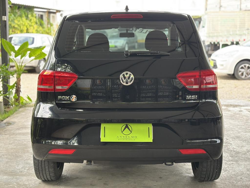 VOLKSWAGEN Fox - Foto