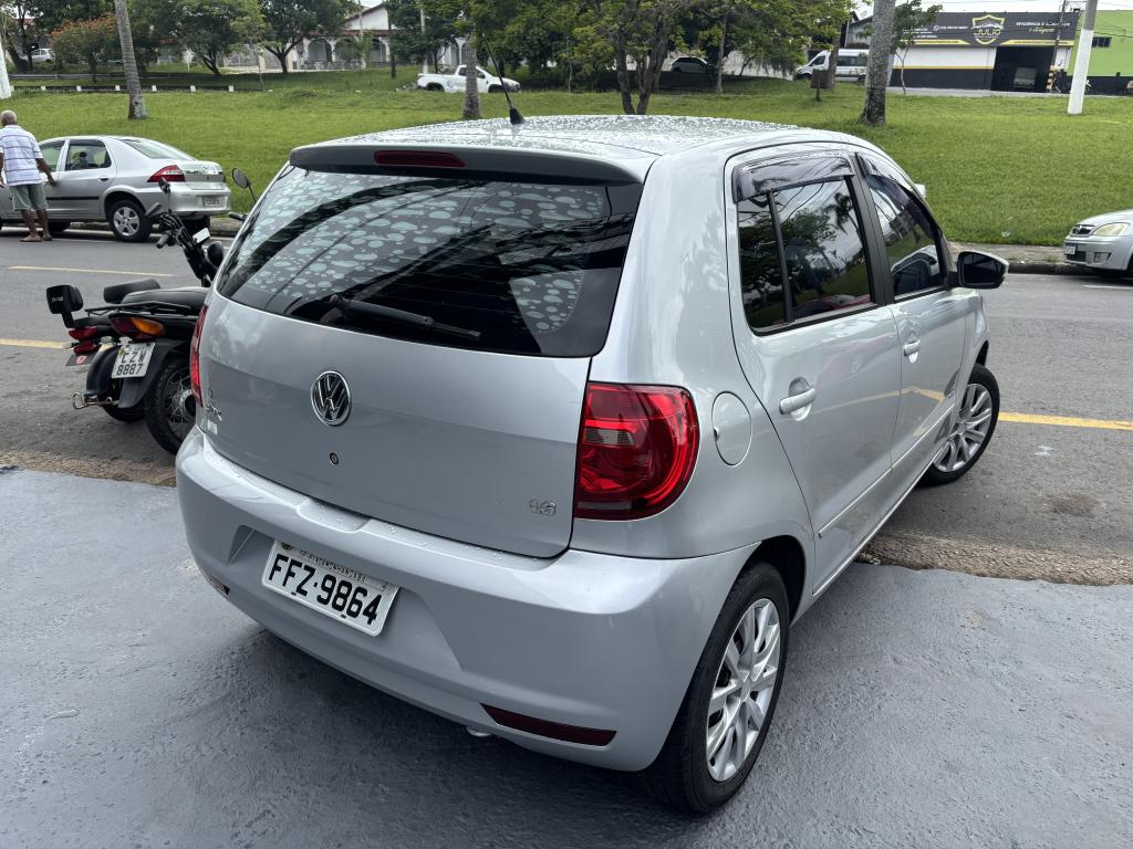 VOLKSWAGEN Fox - Foto