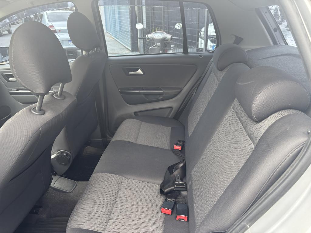 VOLKSWAGEN Fox - Foto