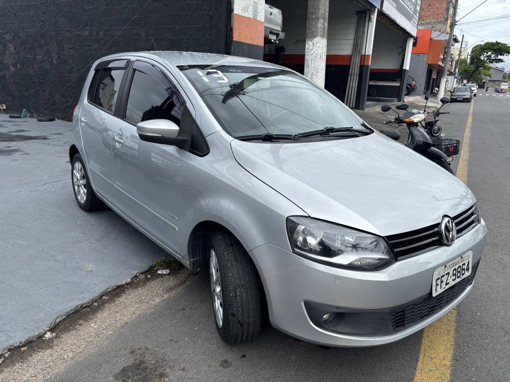 VOLKSWAGEN Fox - Foto