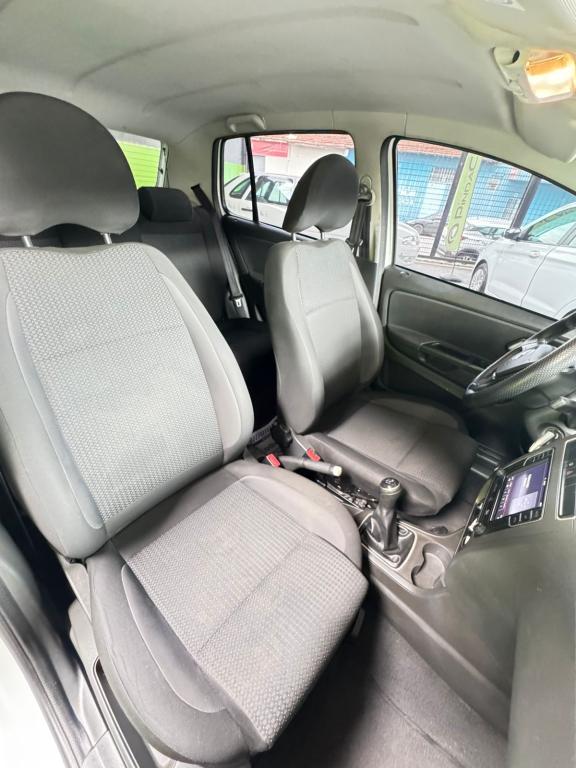 VOLKSWAGEN Fox - Foto