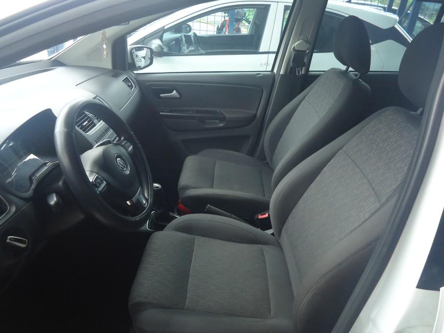VOLKSWAGEN Fox - Foto