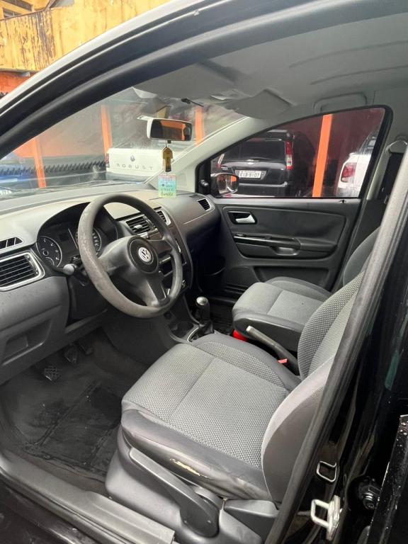 VOLKSWAGEN Fox - Foto
