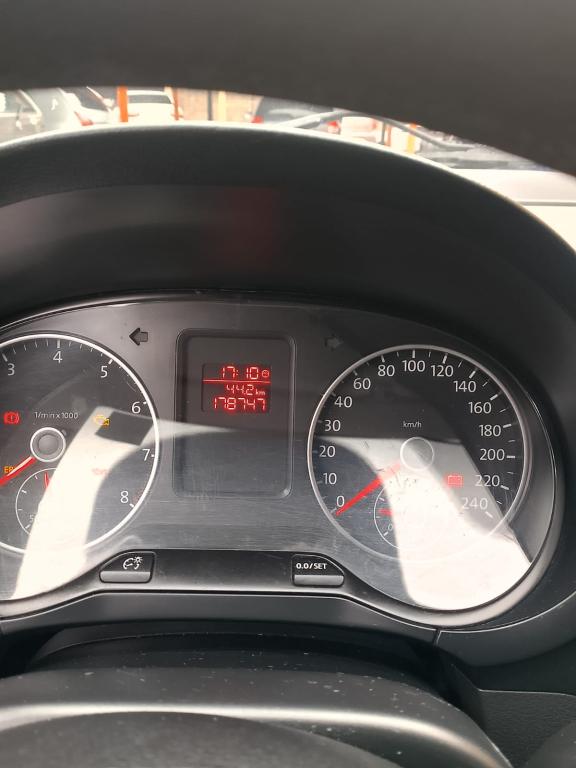 VOLKSWAGEN Fox - Foto