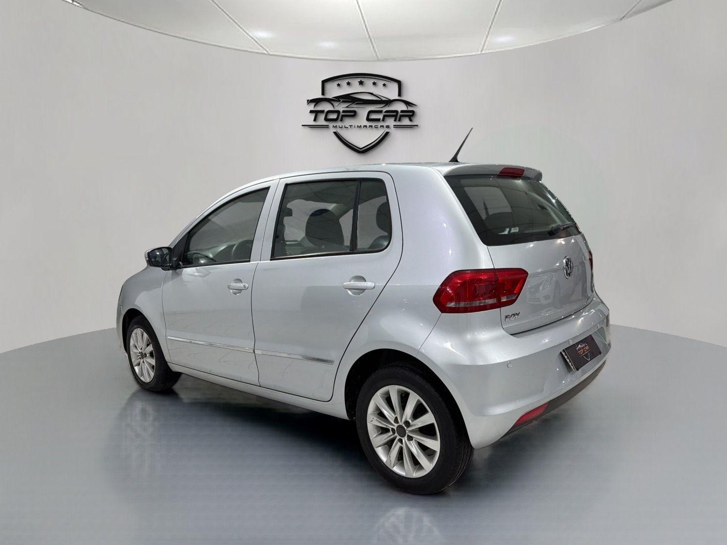 VOLKSWAGEN Fox - Foto