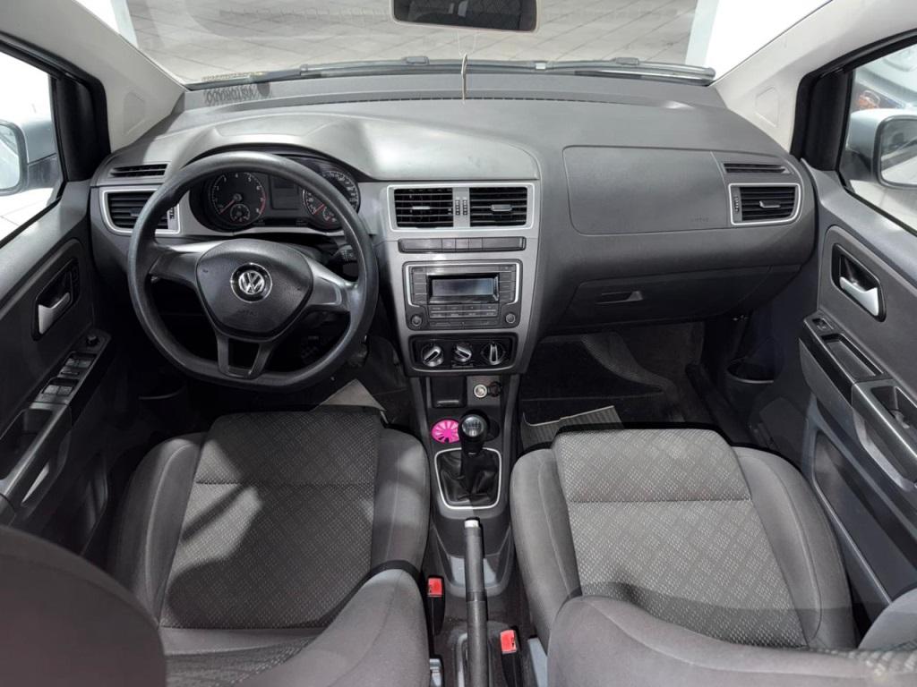 VOLKSWAGEN Fox - Foto