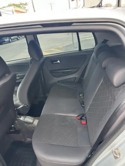 VOLKSWAGEN Fox - Foto