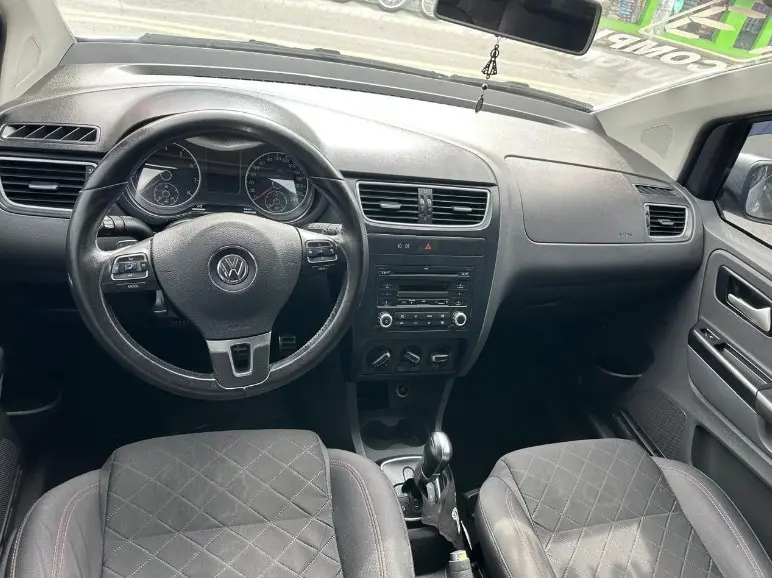 VOLKSWAGEN Fox - Foto