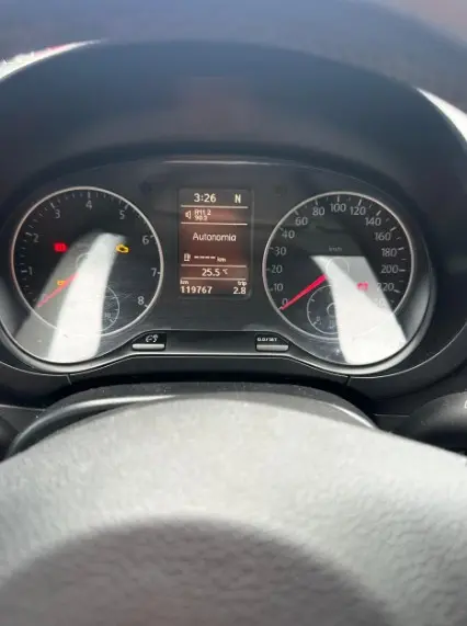 VOLKSWAGEN Fox - Foto