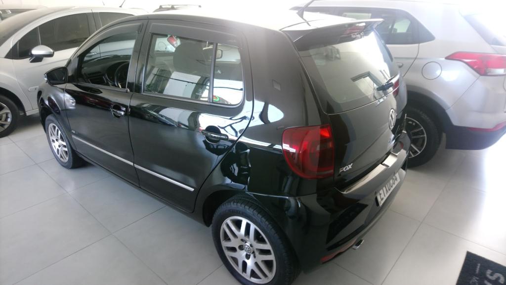 VOLKSWAGEN Fox - Foto