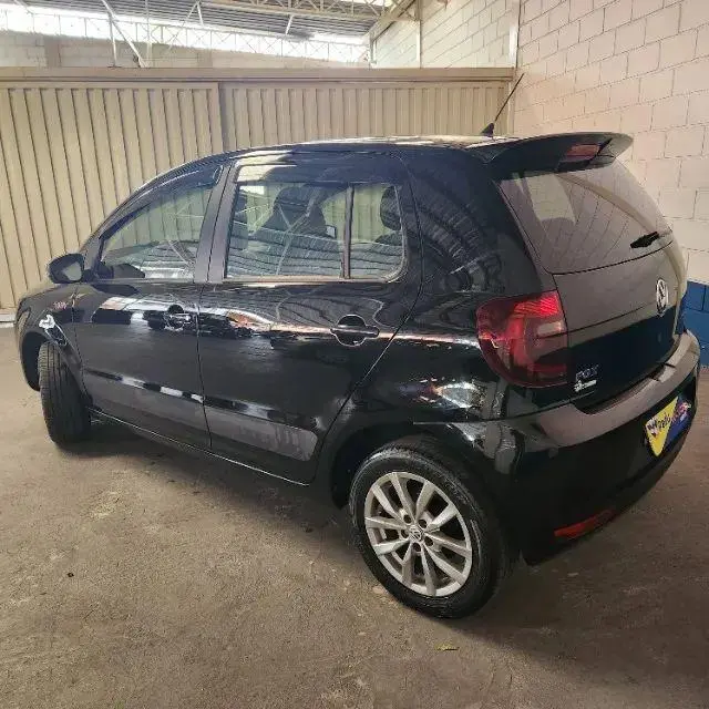 VOLKSWAGEN Fox - Foto