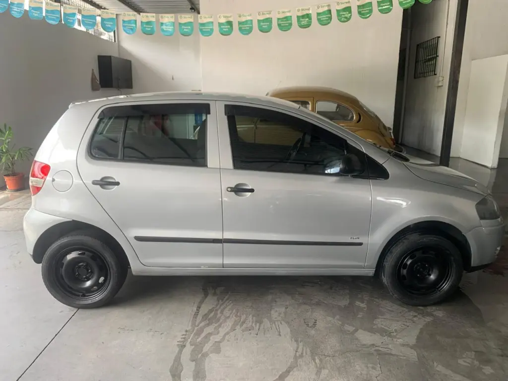 VOLKSWAGEN Fox - Foto