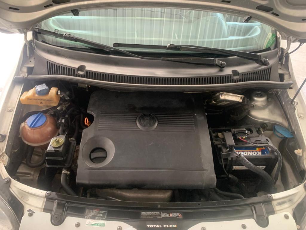 VOLKSWAGEN Fox - Foto