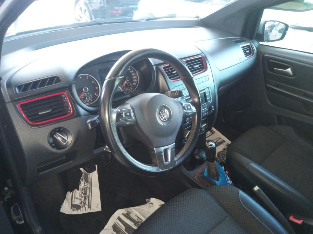 VOLKSWAGEN Fox - Foto
