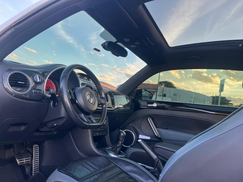 VOLKSWAGEN Fusca - Foto