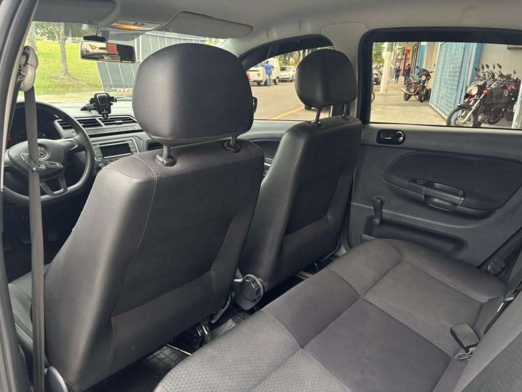 VOLKSWAGEN Gol - Foto