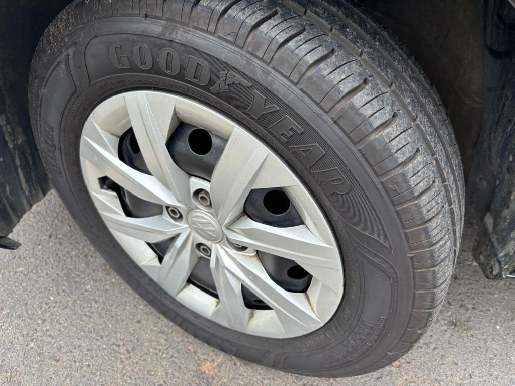 VOLKSWAGEN Gol - Foto