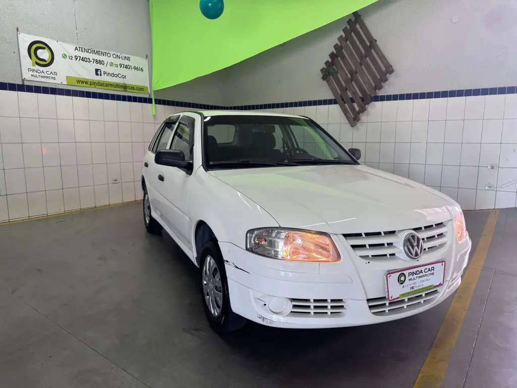 VOLKSWAGEN Gol - Foto