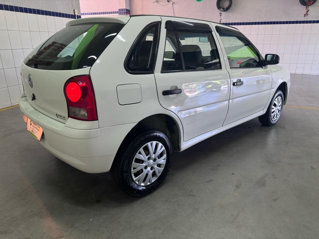 VOLKSWAGEN Gol - Foto