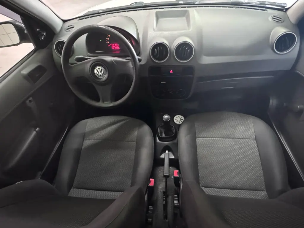 VOLKSWAGEN Gol - Foto